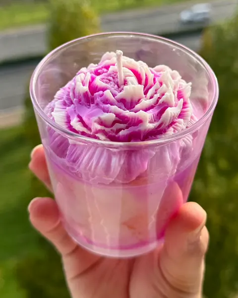 Vela tipo cupcake en vaso